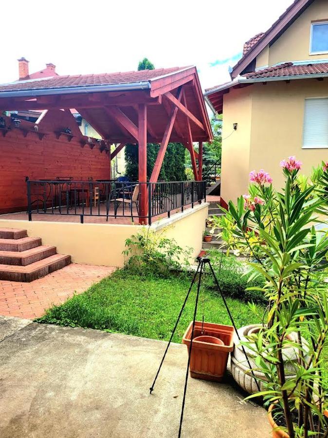 Zoe Apartman Siofok Exterior photo