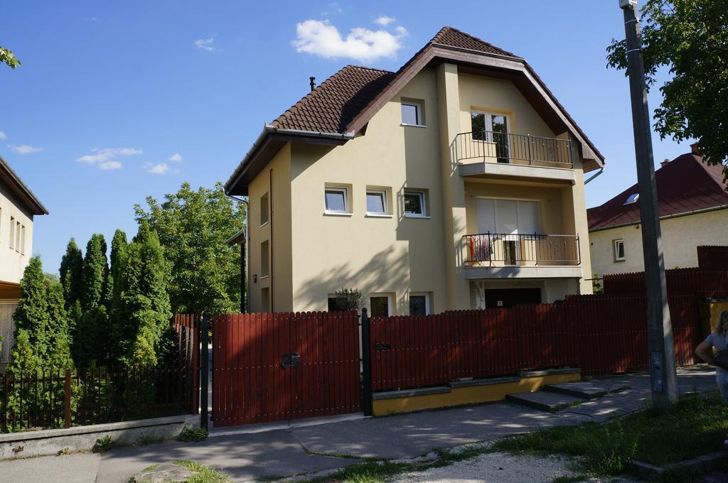 Zoe Apartman Siofok Exterior photo