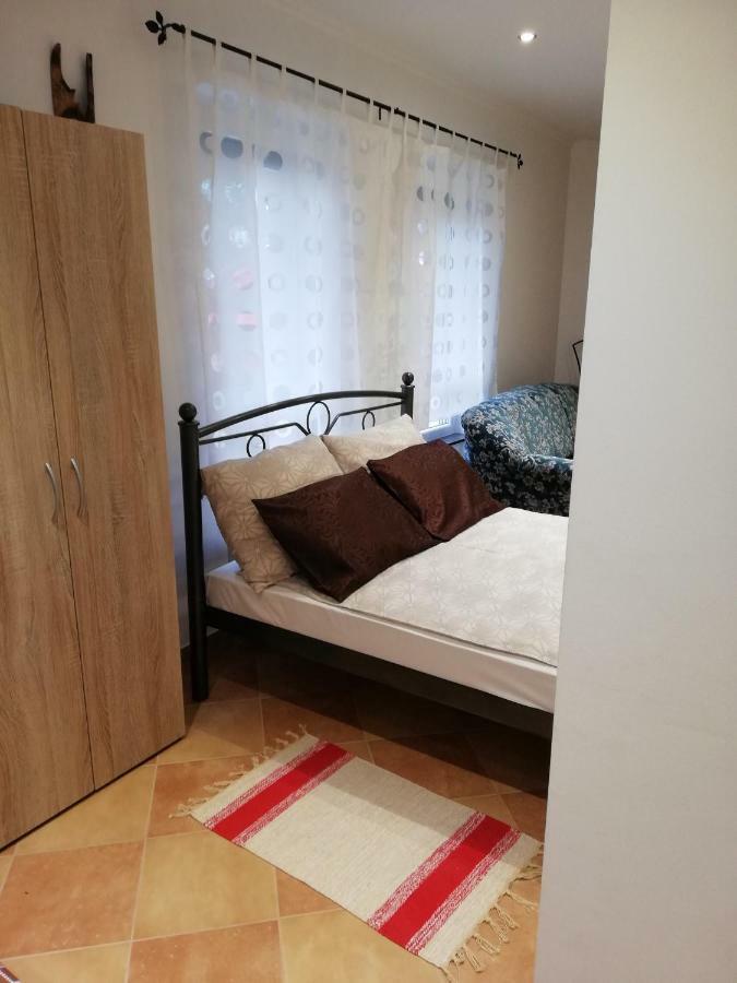 Zoe Apartman Siofok Exterior photo