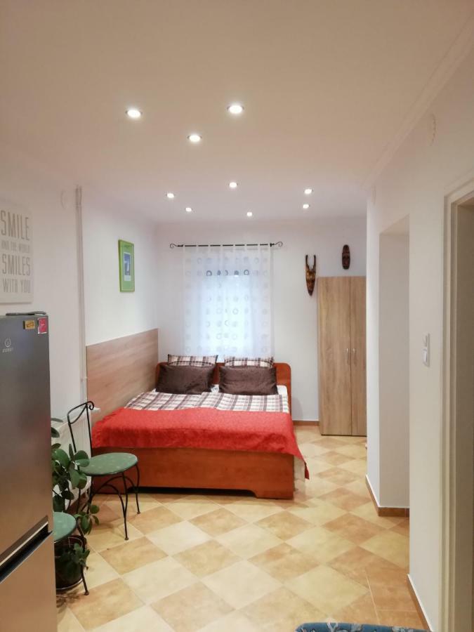 Zoe Apartman Siofok Exterior photo
