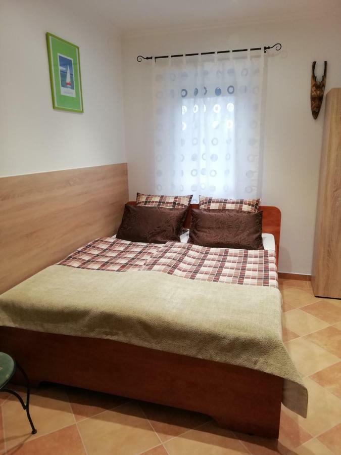 Zoe Apartman Siofok Exterior photo